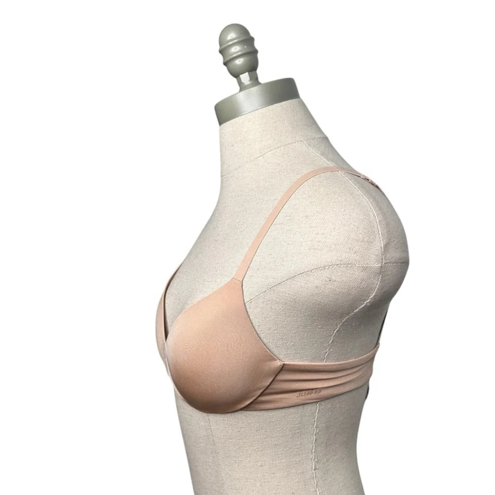 Skims Kim K Wireless Form PUSH-UP PLUNGE BRA in Mica Light Beige 34C